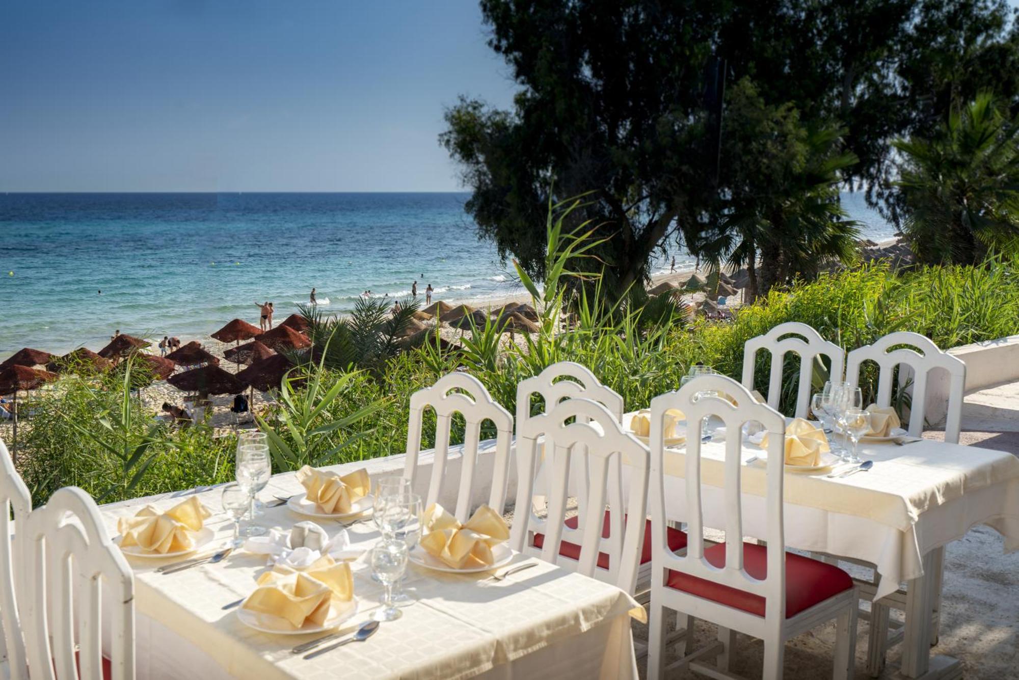 Hotel Mediterranee Hammamet- Families And Couples Only