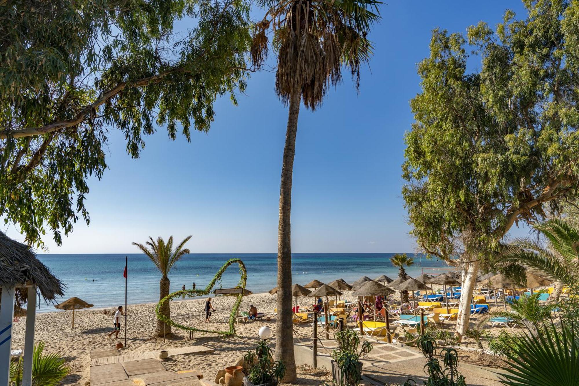 Hotel Mediterranee Hammamet- Families And Couples Only